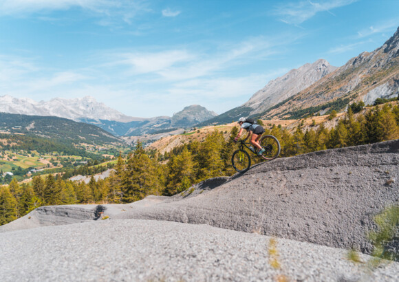 Quels sports outdoor pratiquer dans le Massif du Dévoluy cet automne ?