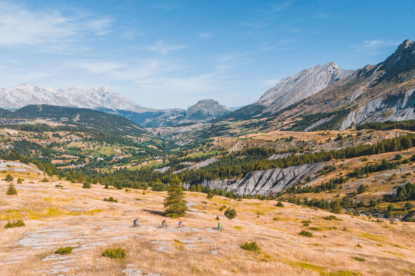 Quels sports outdoor pratiquer dans le Massif du Dévoluy cet automne ?