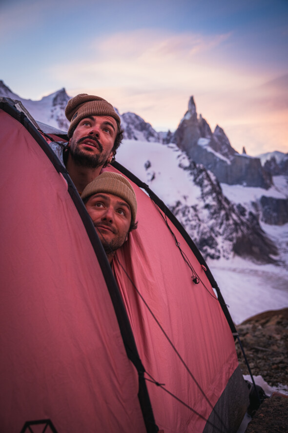 Découvre Painting The Mountains, le film qui fera date dans l’Histoire du ski de pente raide