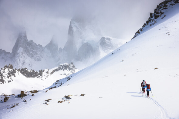 Découvre Painting The Mountains, le film qui fera date dans l’Histoire du ski de pente raide